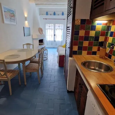 Charmante Maison De * Saint-Tropez