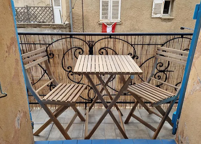 Charmante Maison De Tatil Evi *